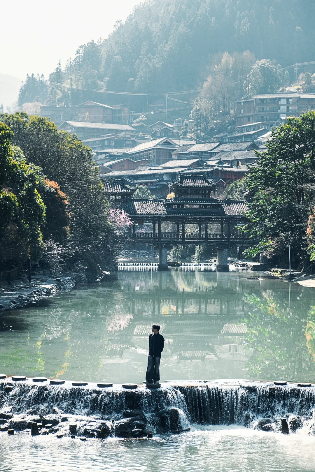 𝟮𝟬𝟮𝟲𝟬𝟯𝟭𝟮 跟风雨桥合影了_1_tatatata_来自小红书网页版